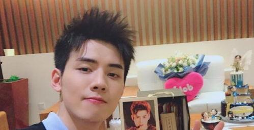 娱乐圈杀鸡儆猴爆料视频,揭秘爆料视频背后的真相与影响 第1张 娱乐圈杀鸡儆猴爆料视频,揭秘爆料视频背后的真相与影响 第1张